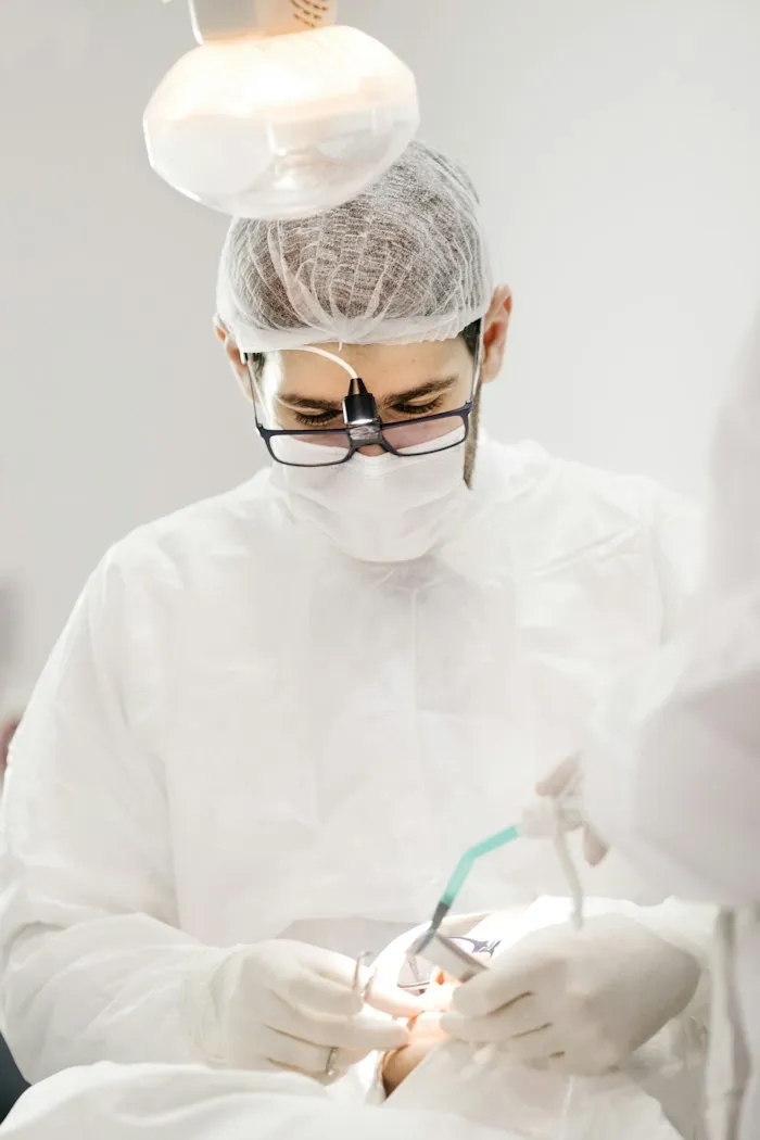 Dr. Dt. Emir Tan